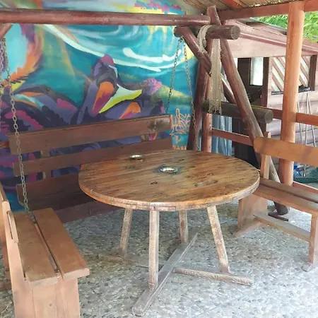 Casa Dexter Pensión 3*